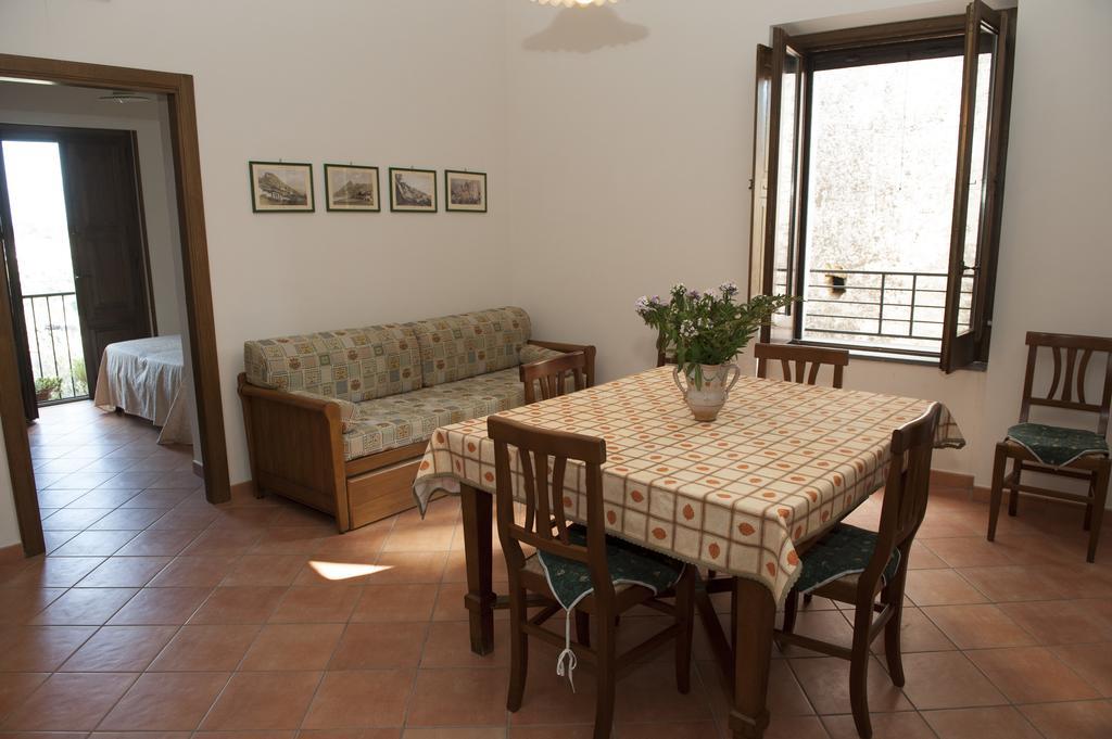 Appartamento Casa Lippi Casal Velino Camera foto