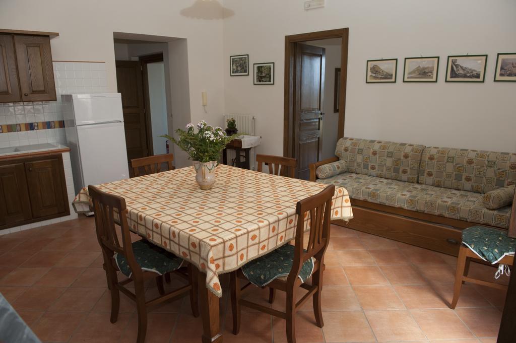 Appartamento Casa Lippi Casal Velino Camera foto